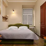 кайзер у львові Hotel Lvov