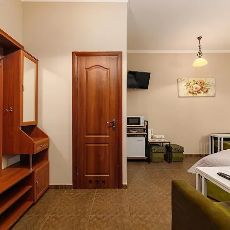 кайзер у львові Hotel 2*