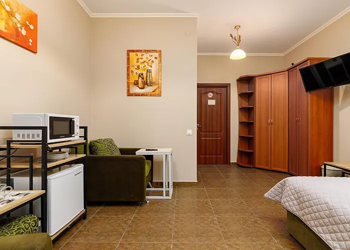 кайзер у львові Hotel 2*