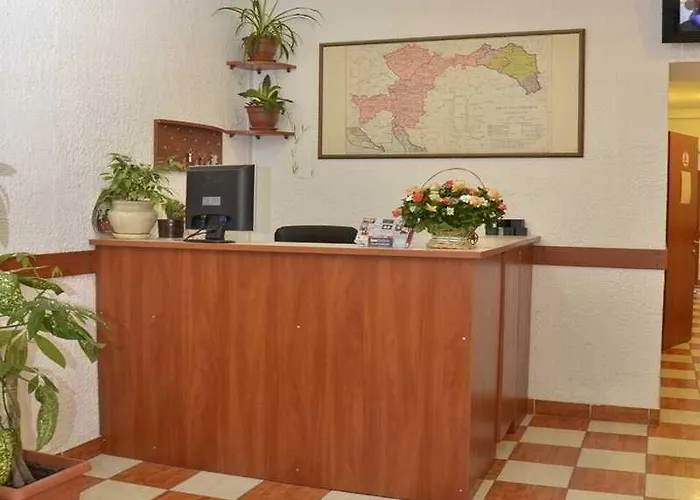 кайзер у львові Hotel 2*