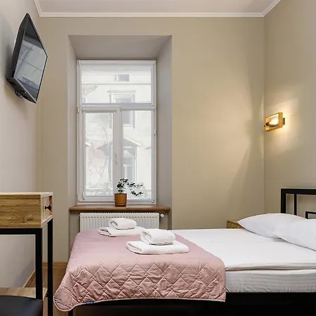 кайзер у львові Hotell 2*